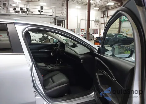 2021 Mazda Cx-30 Select z USA, uszkodzony, nr VIN 3MVDMBBL0MM256777